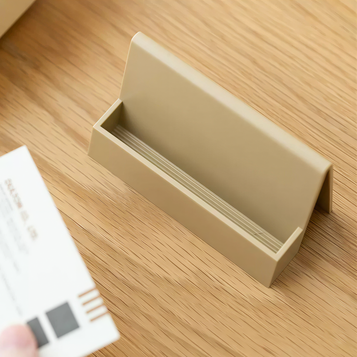 LineDock Business Card Stand